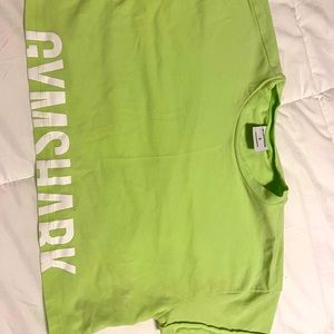 Small Gymshark crop tee